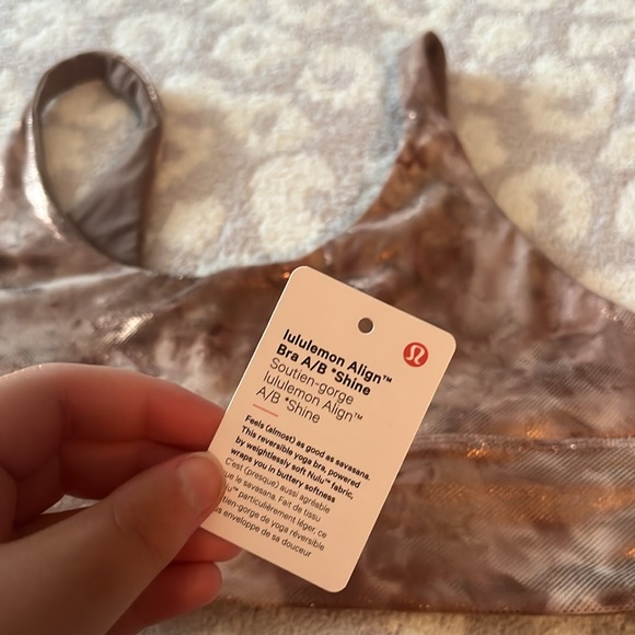 Lululemon Align Bra (reversible) NO PADS are included - Picture 5 of 5